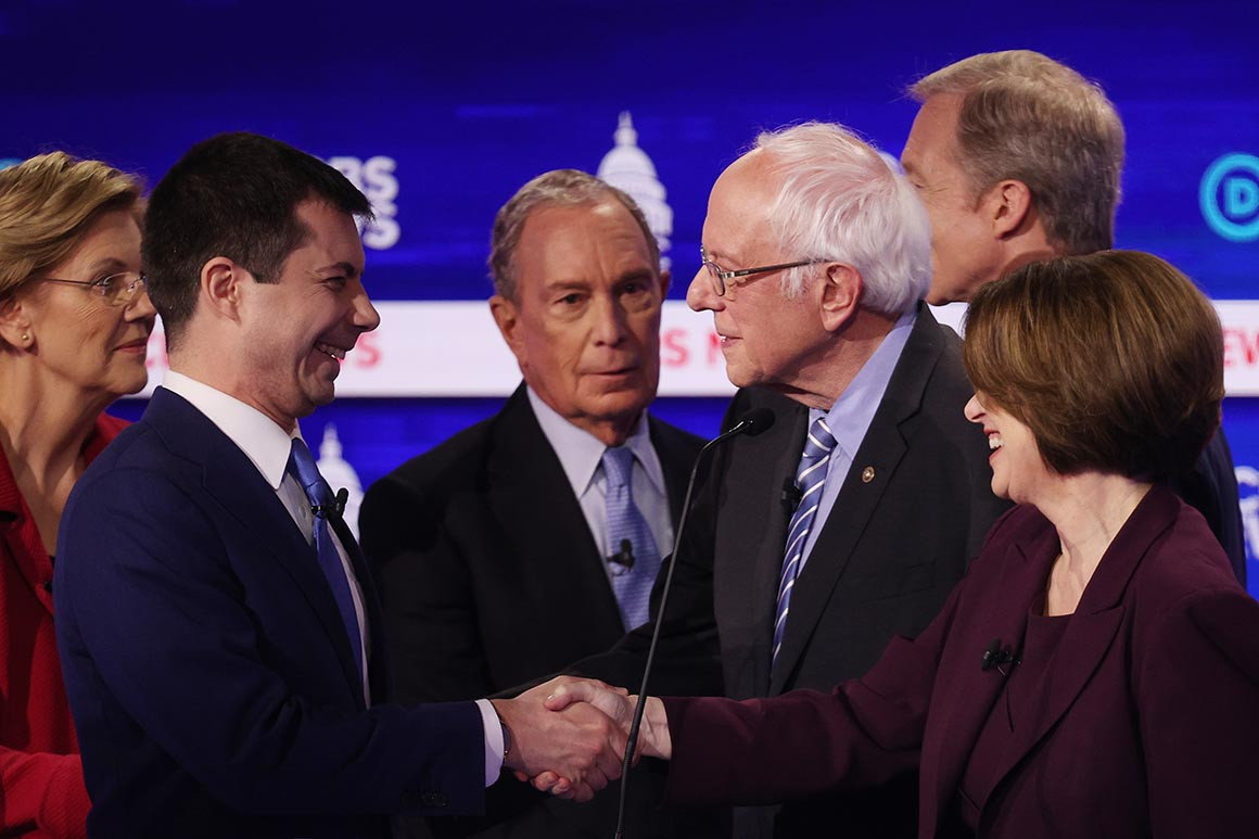 Democratic presidential candidates shake hands after the 10th primary debate. (Image Win McNamee/Getty Images)